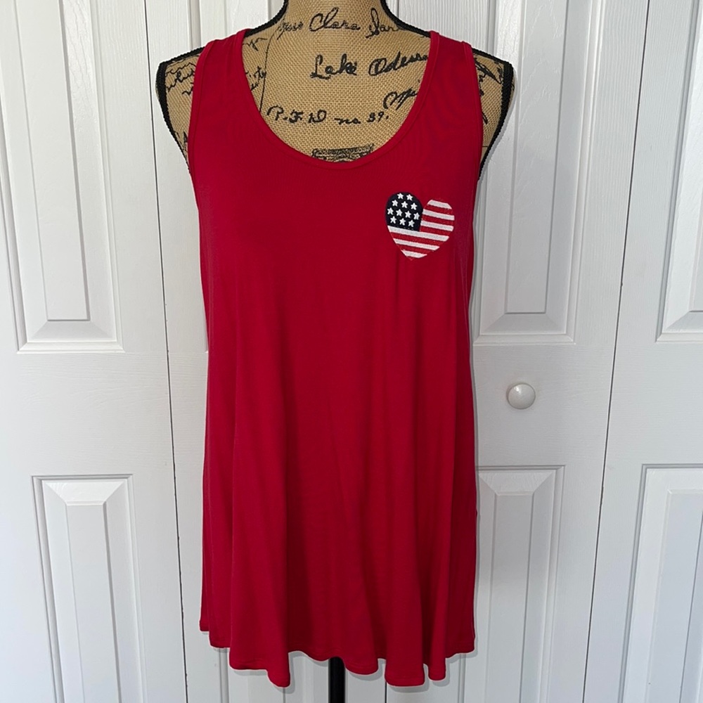 NWOT First Look Red American Flag Tank Top